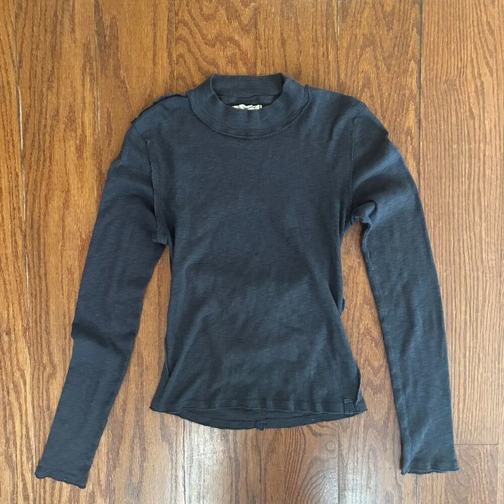 Free People Distant Sun Tee Open Back Long Sleeve Mock Neck Size Small Boho Yoga